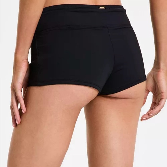 NWT Anne Cole
Women's Twist-Front Shorty Bikini Bottoms Large - Picture 2 of 5